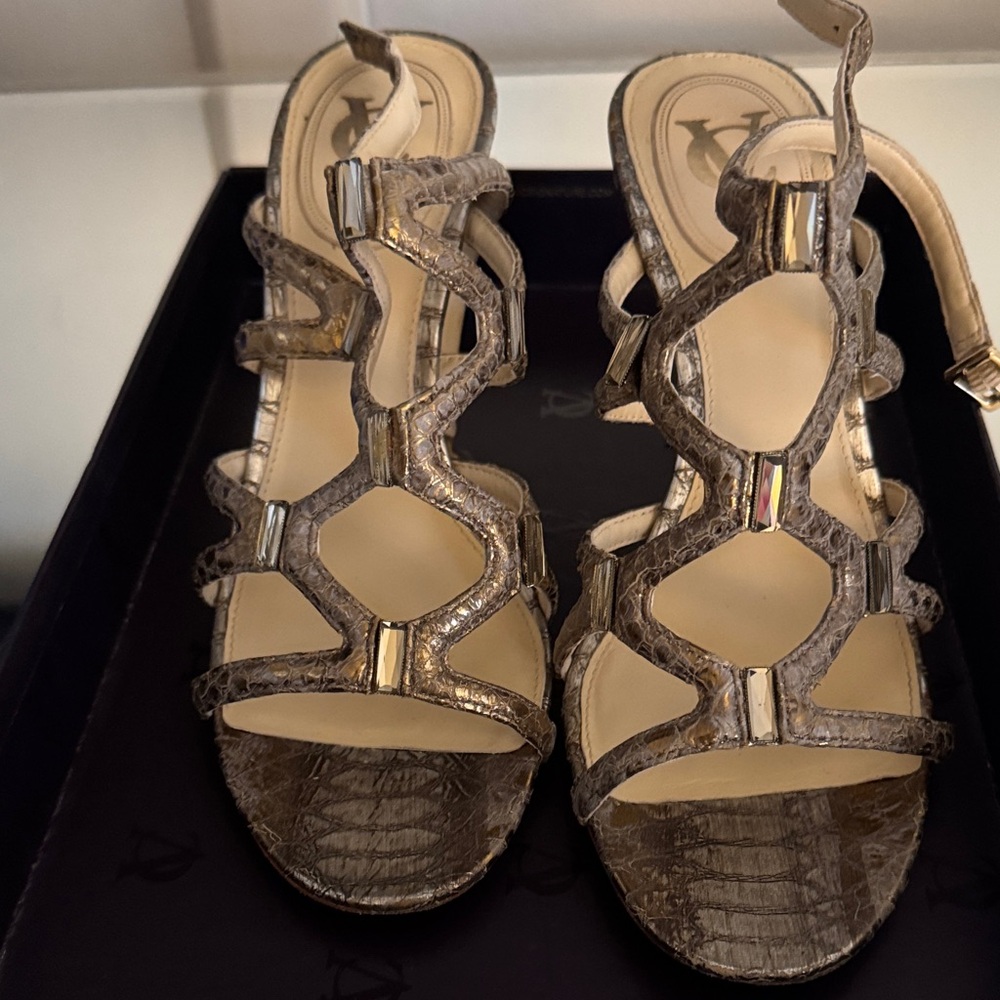 Signature Snakeskin Patterned Heels
